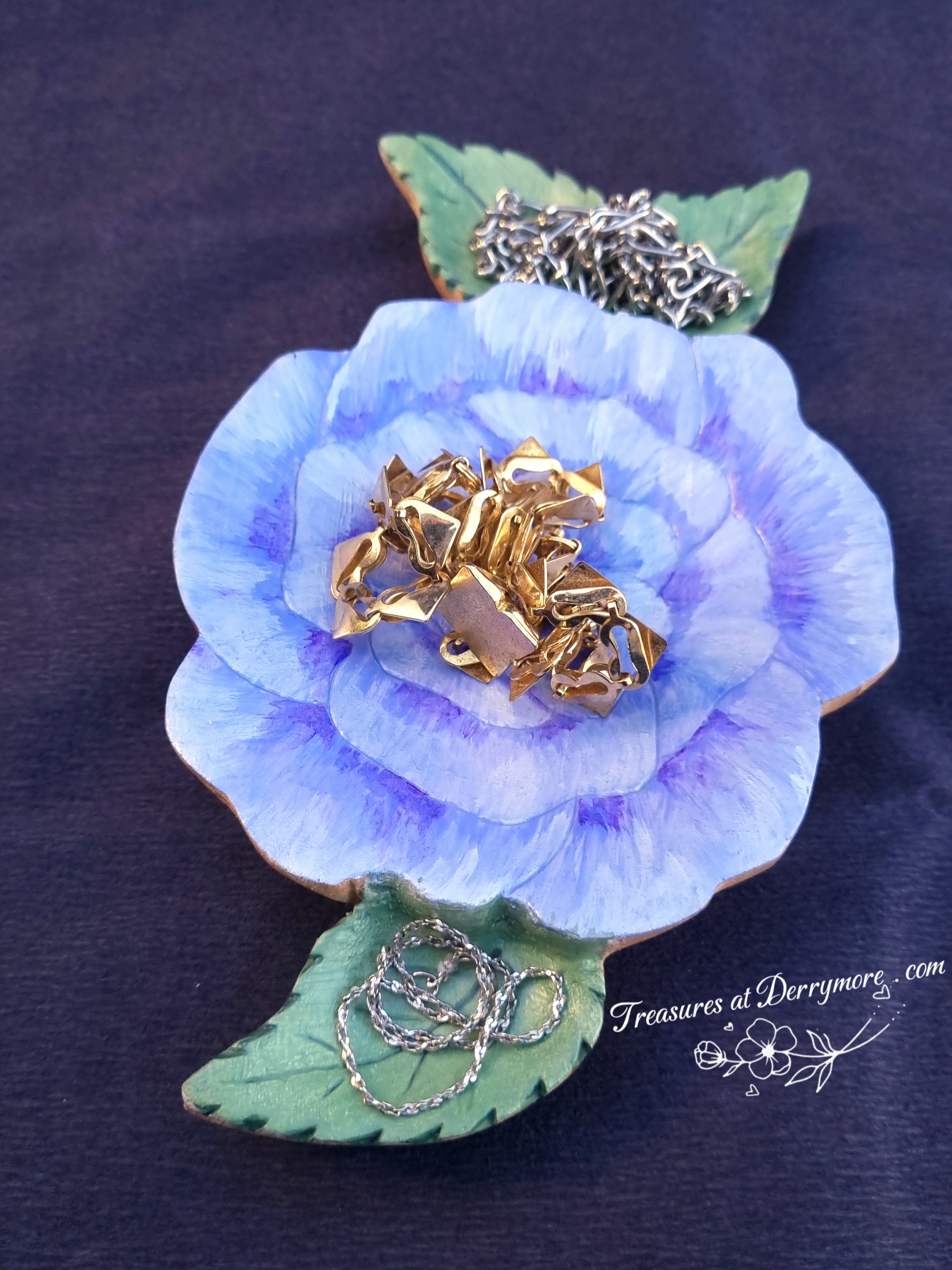 Hand carved wooden rose shaped trinket dish painted jacaranda colour with jewellery 