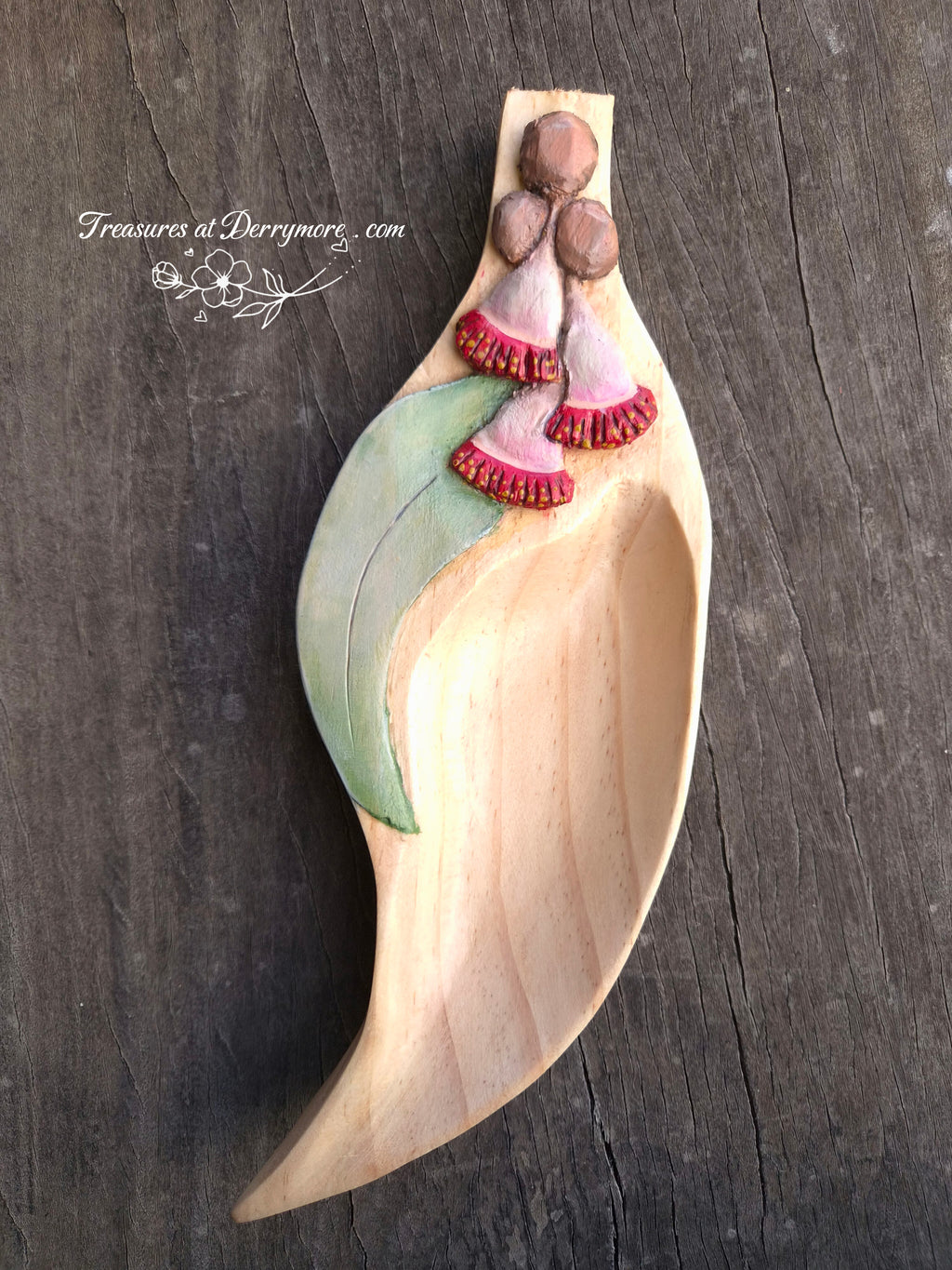 Dish - Eucalyptus leaf