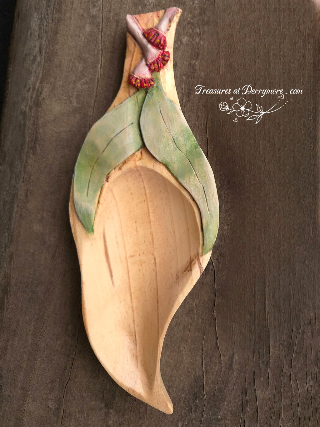 Dish - Eucalyptus leaf