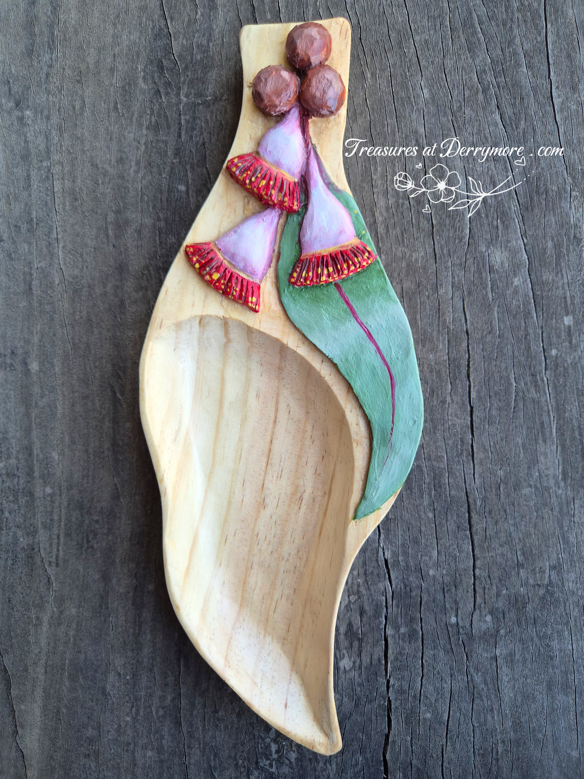 Dish - Eucalyptus leaf