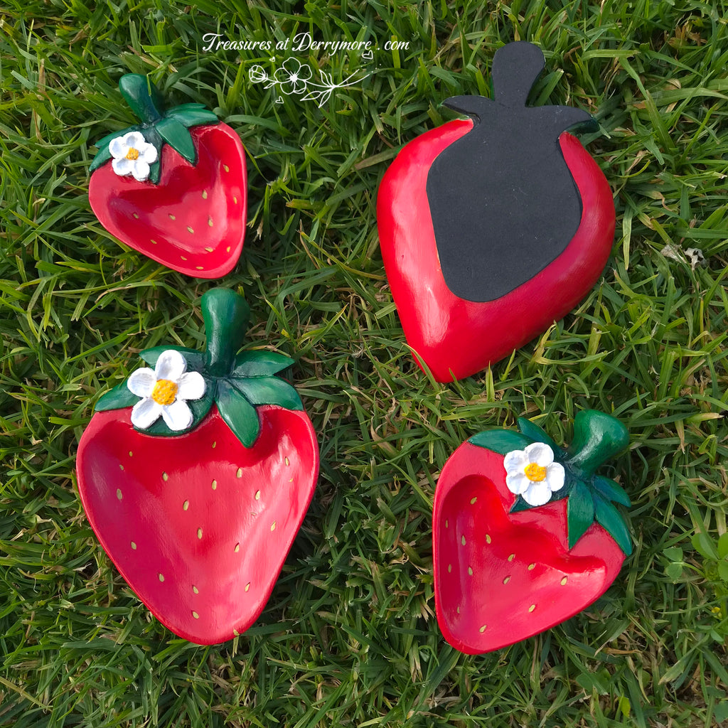 Dish -Strawberry